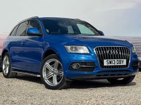AUDI Q5 2.0 TDI S line Plus