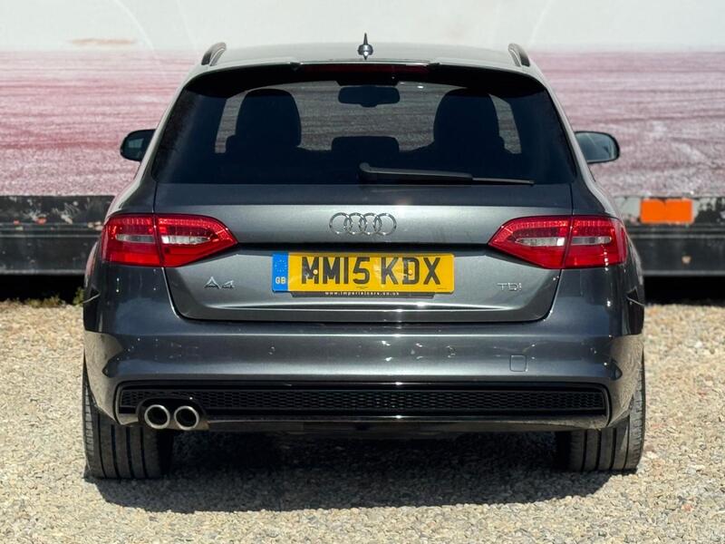 AUDI A4 AVANT