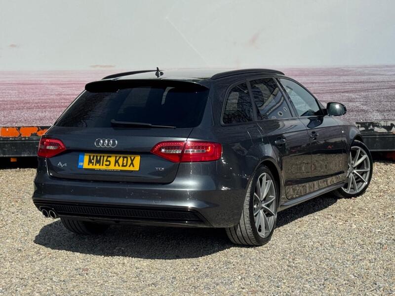 AUDI A4 AVANT
