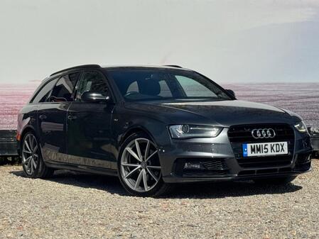 AUDI A4 AVANT 2.0 TDI Black Edition